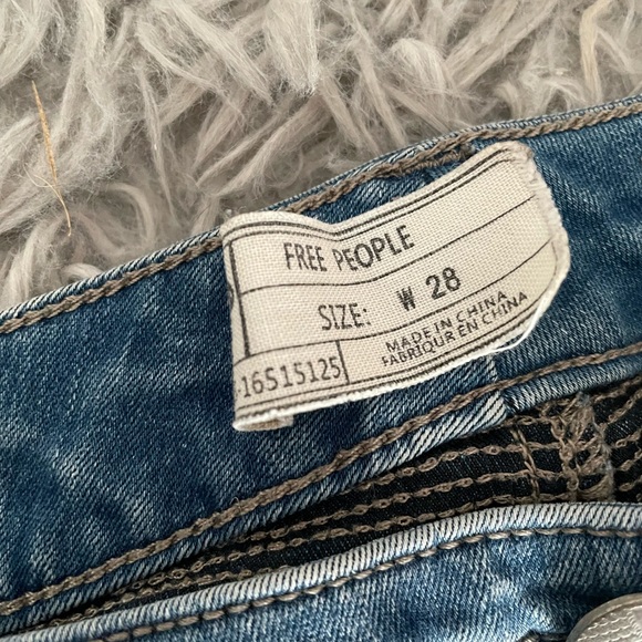Free People Skinny Jeans - Picture 2 of 2
